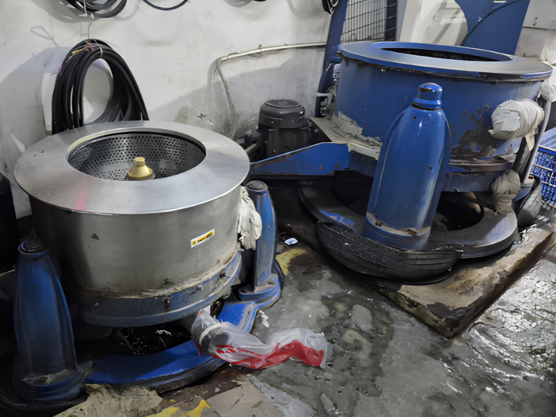 1 Unit Ekstraktor 50kg & 1 Unit Ekstraktor 80kg